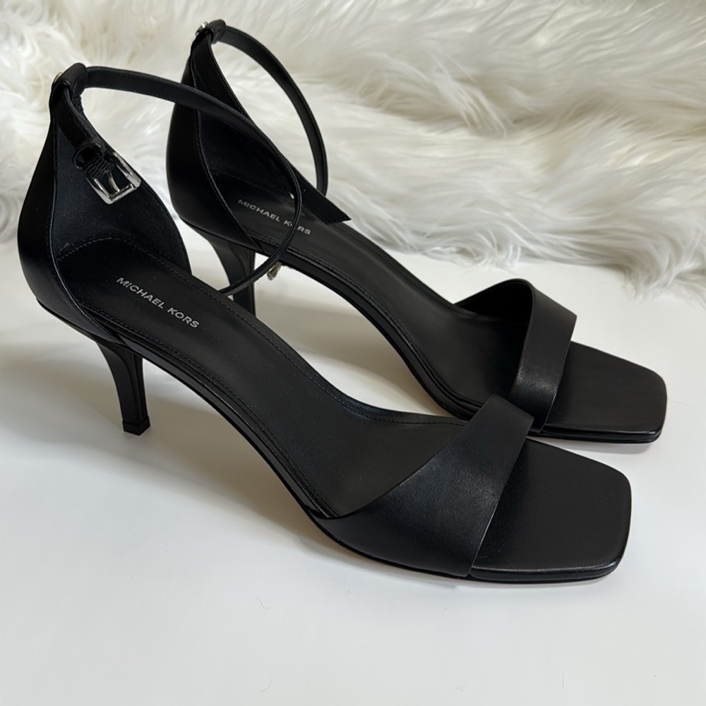 Michael Kors Black Jaida Heeled Sandals Size 11 - Picture 2 of 9
